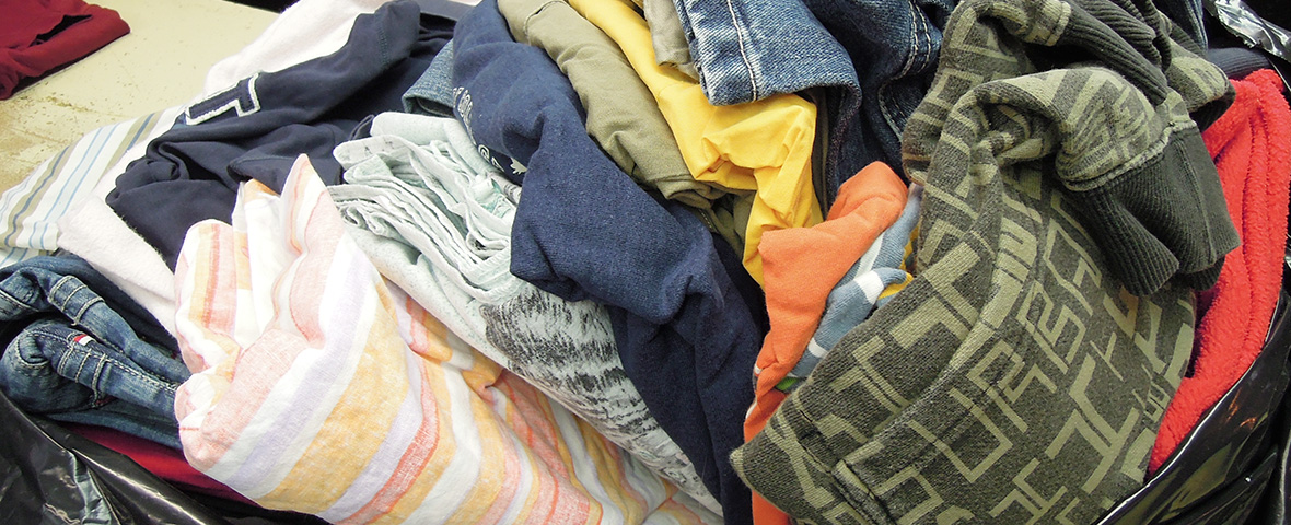 Foto: Alttextilien aus der Kleidersammlung